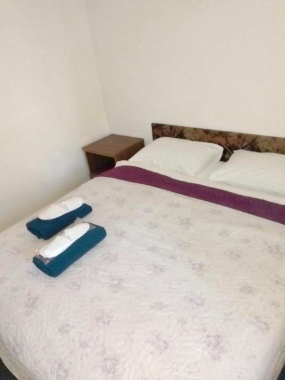 Mini Hotel Vesna Днепр Экстерьер фото