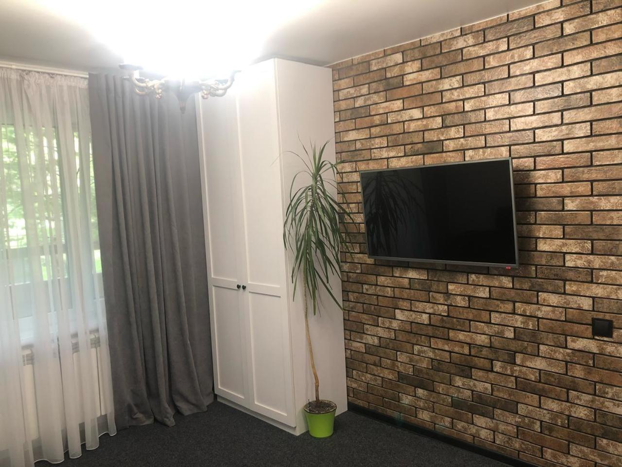 Mini Hotel Vesna Днепр Экстерьер фото