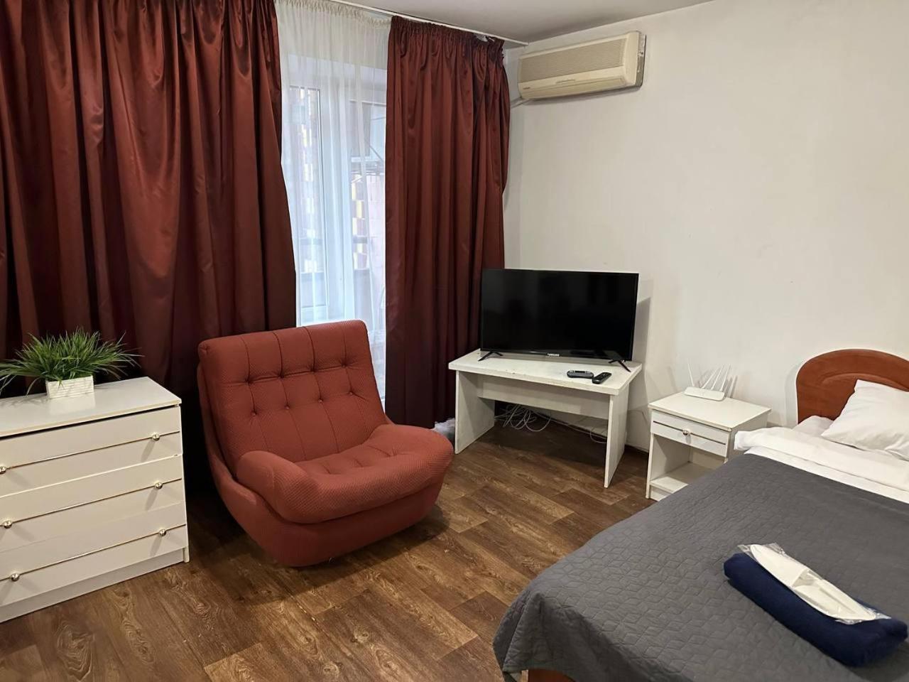 Mini Hotel Vesna Днепр Экстерьер фото